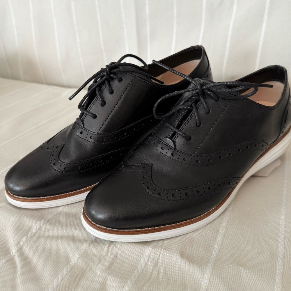 Cole Haan Black Leather Lace-Up Loafers - Picture 5 of 6